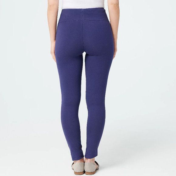 Women with Control Tummy Control Cross Over Leggings  9910 - Picture 2 of 3